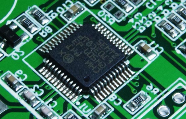 PCB激光打码的原理及特点(图1)